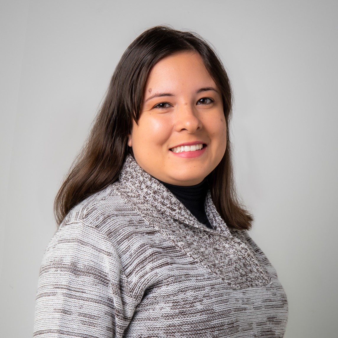 Mariana Nunes Jornalista com pós em comunicação e marketing e experiência de mais de cinco anos em assessoria de imprensa. Trabalha diretamente no relacionamento das marcas com os veículos de imprensa, jornalistas e influenciadores digitais de diferentes segmentos. Linkedin
